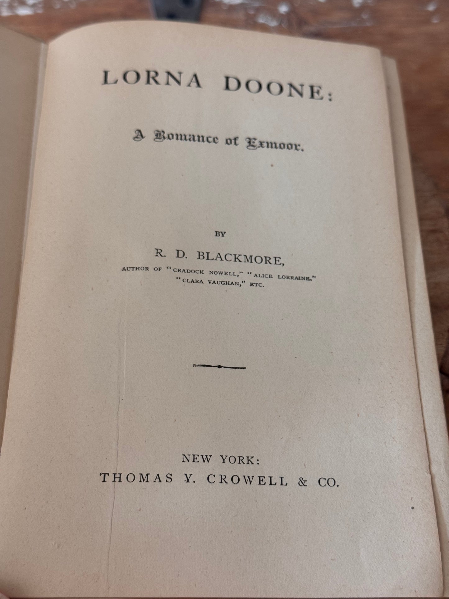 Antique 19c 1890s Lorna Doone by Blackmore Thomas Y. Crowell Floral Binding