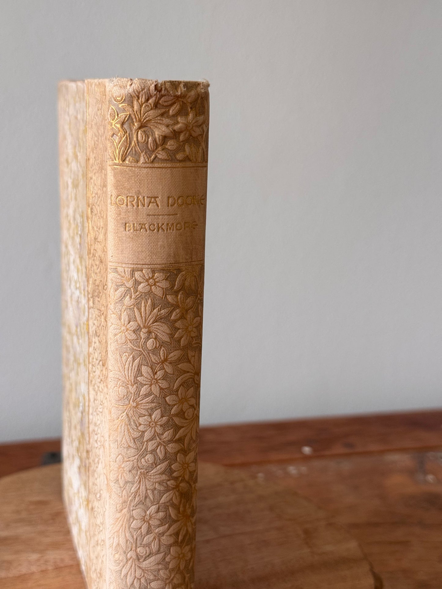Antique 19c 1890s Lorna Doone by Blackmore Thomas Y. Crowell Floral Binding