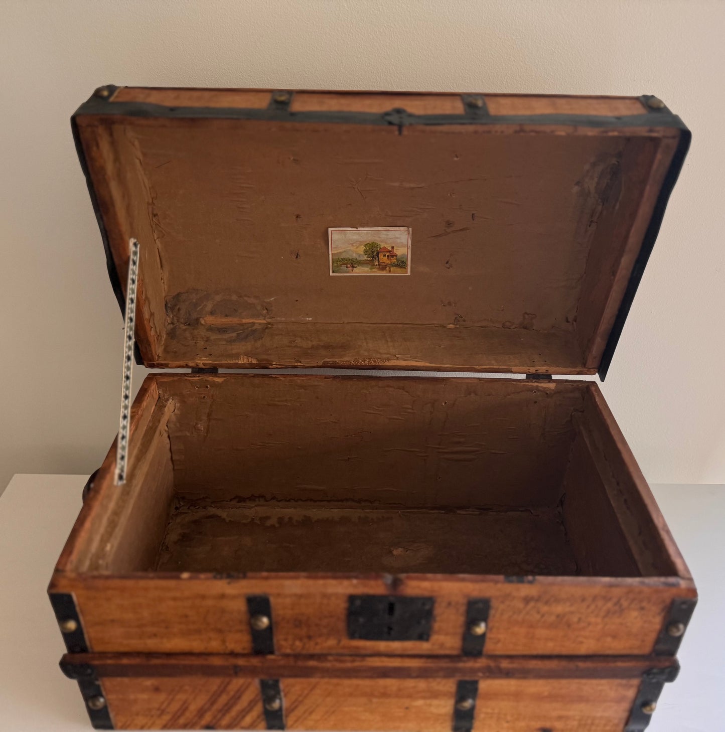 Antique Barrel Top Steamer Trunk Salesman Sample Doll Chest Wood Leather & Metal
