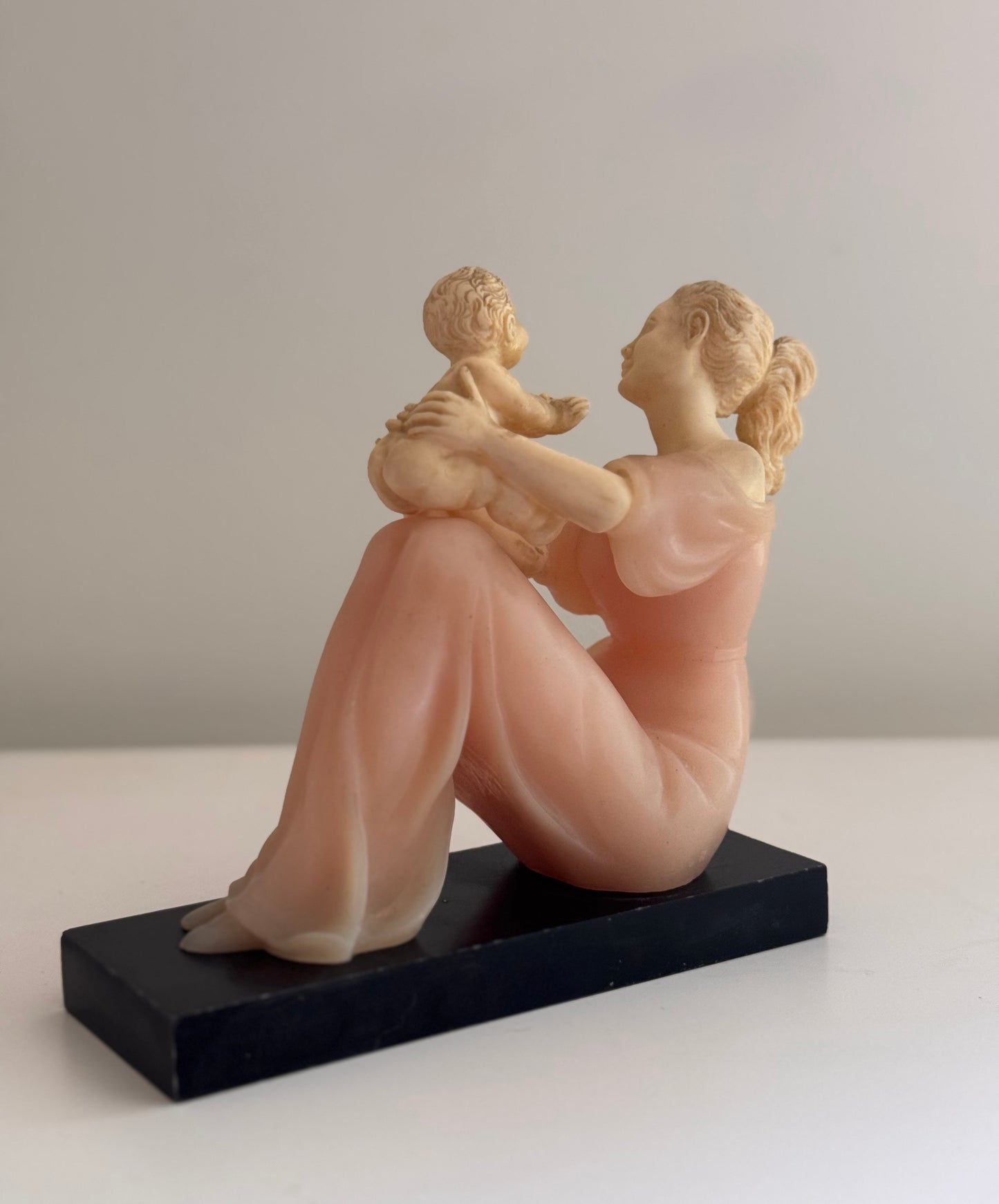 Vintage Italian Bianchi Resin Statue Of Mother & Child Pink Cream Black Figure