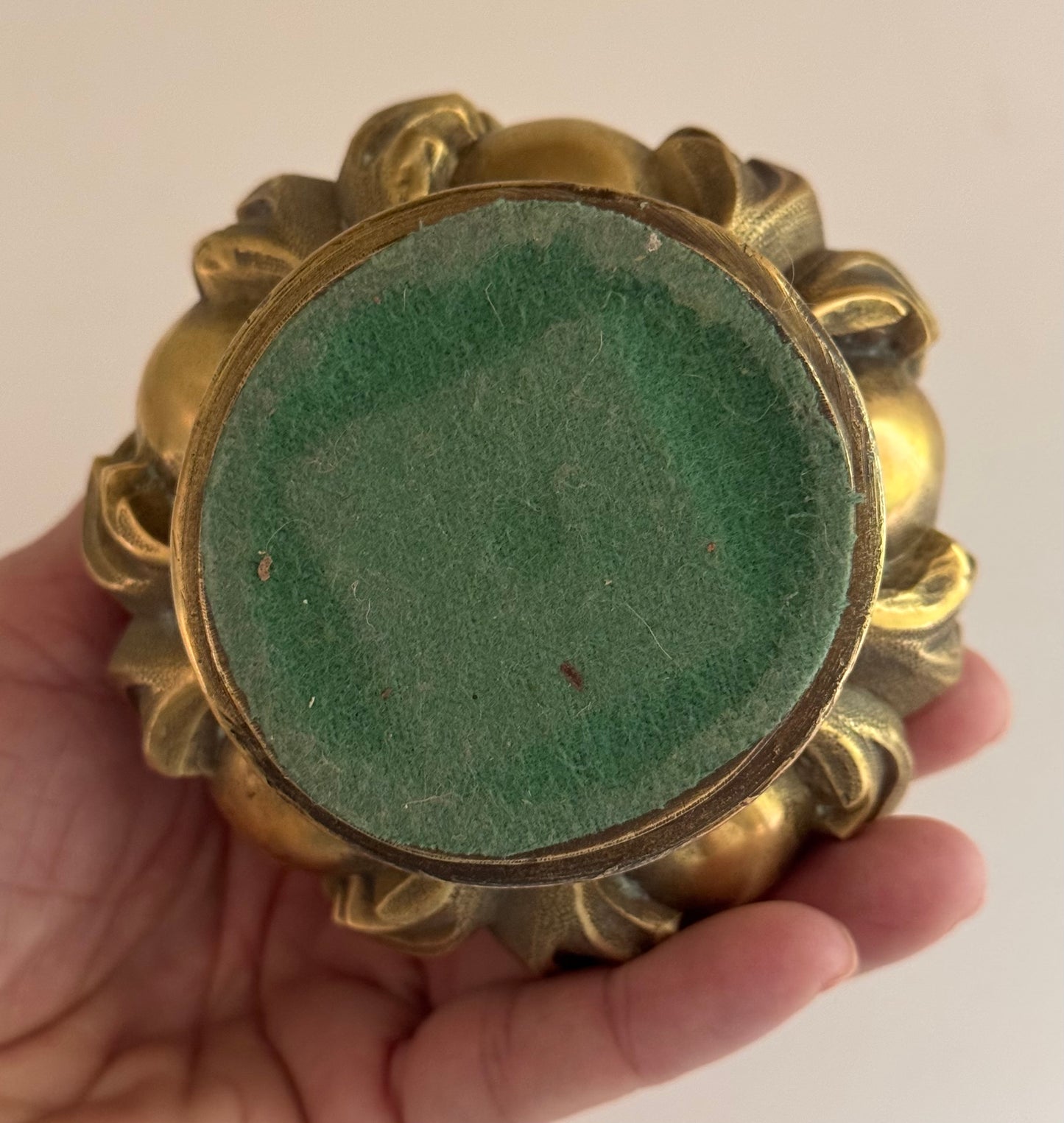 Vintage Antique Solid Brass Finial Leaf Design Paper Weight
