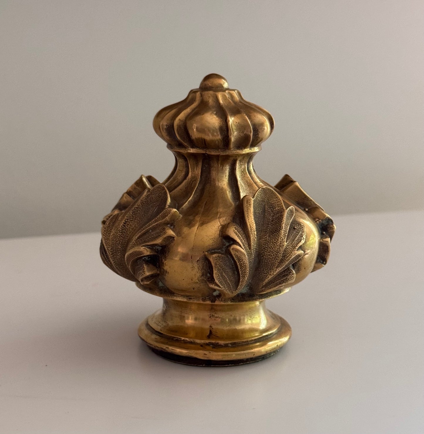Vintage Antique Solid Brass Finial Leaf Design Paper Weight