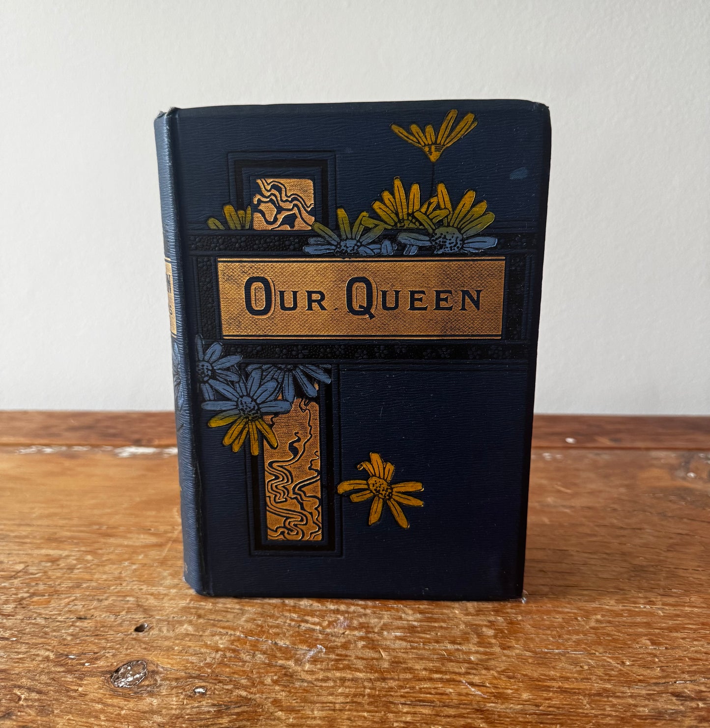 Queen Victoria Antique Book Lot