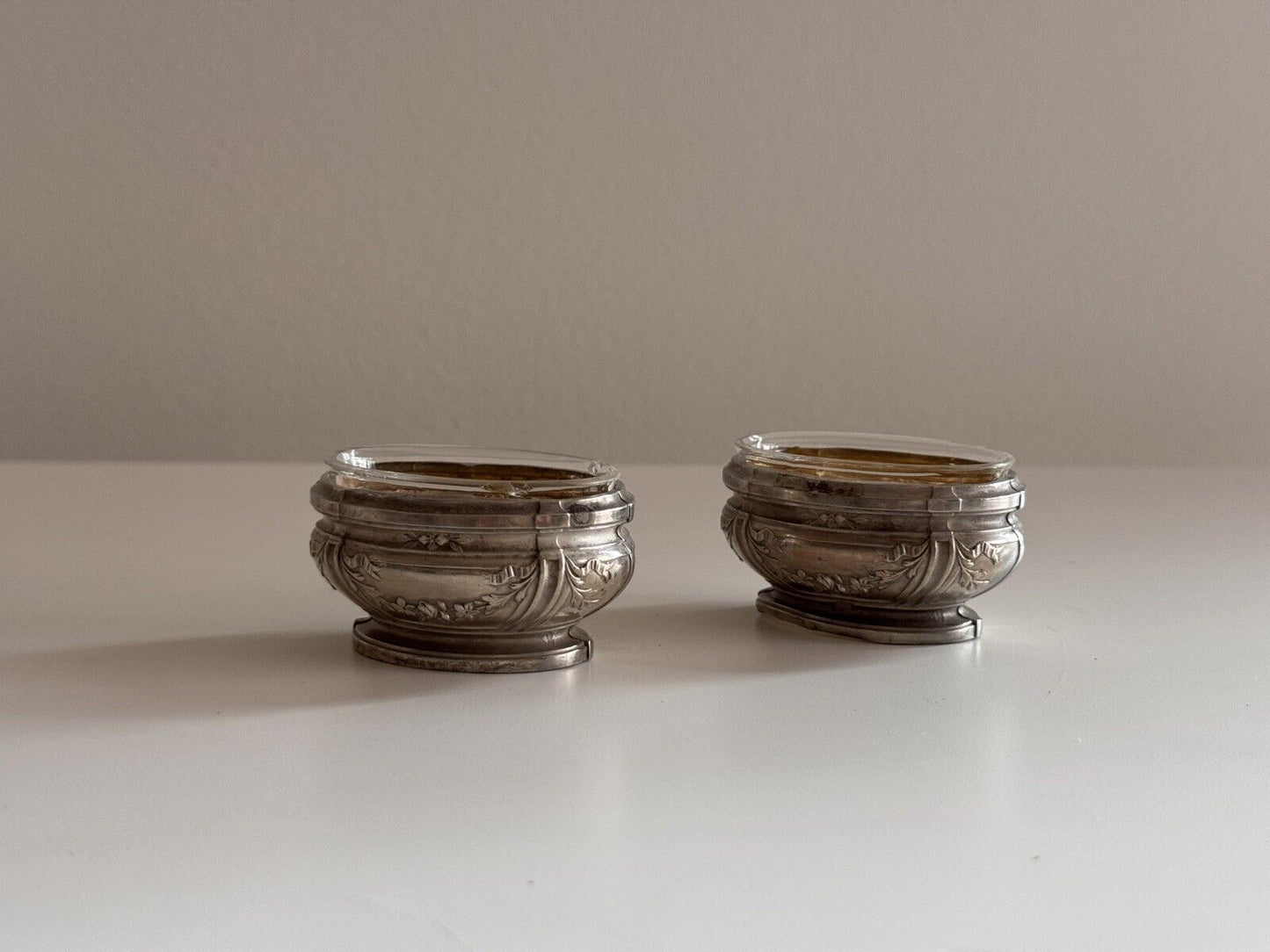 Antique Sterling Silver Louis XVI Style Salt Cellars With Glass Insert Swag
