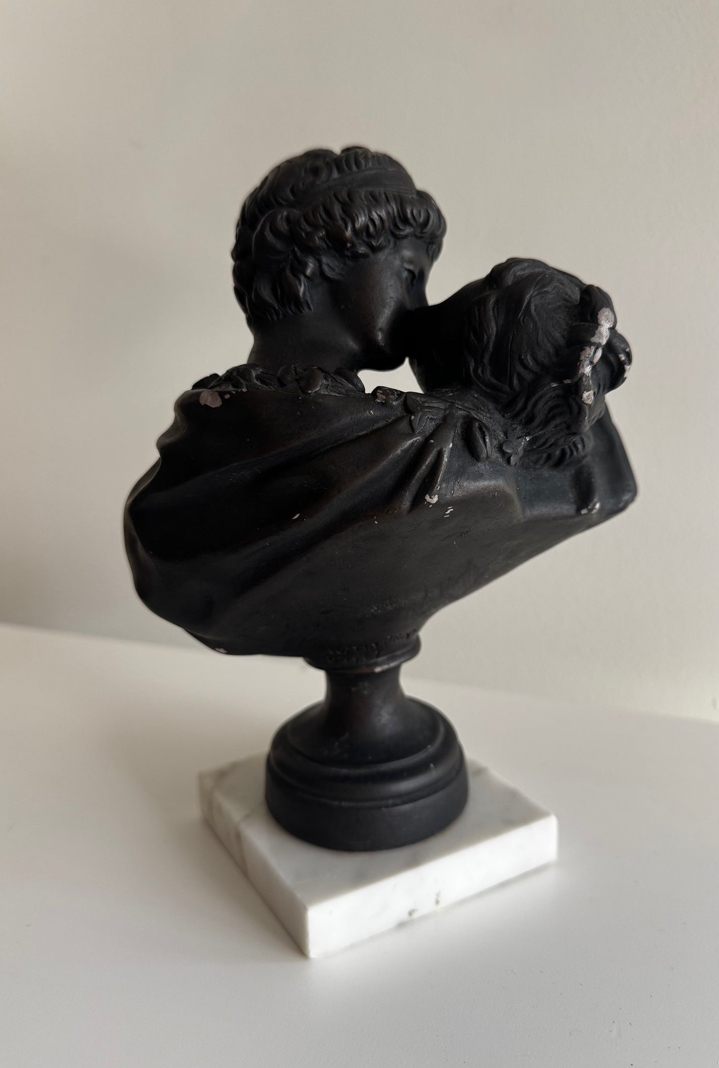 Vintage Austin Prod 1967 Kissing Lovers Cast Metal & Marble Bust Sculpture